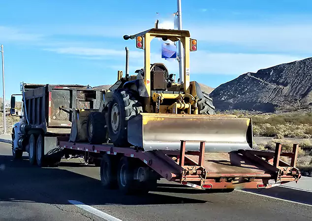 Why Choose Phoenix Hauling Services Over Other Heavy Equipment Shipping Companies?